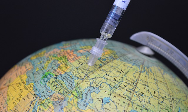 Vakcina, ilustracija, foto: Pixabay